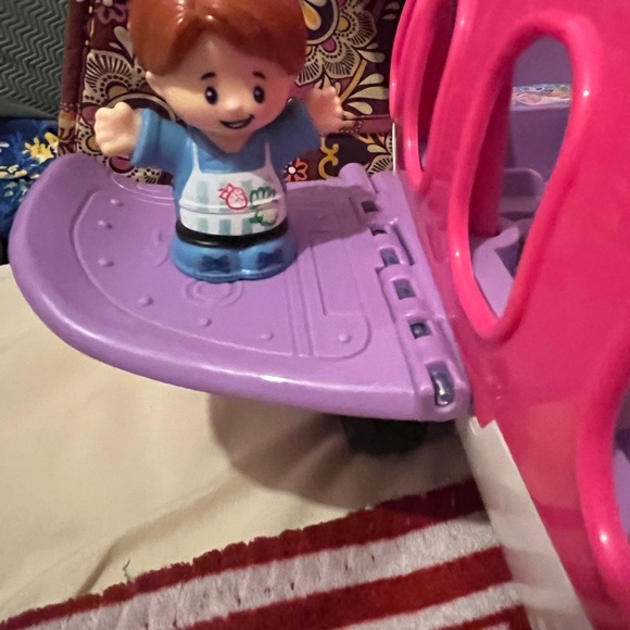 Fisher-Price Little People Barbie Airplane - Picture 6 of 7